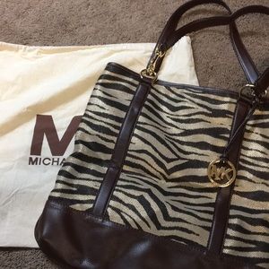 Michael Kors tote